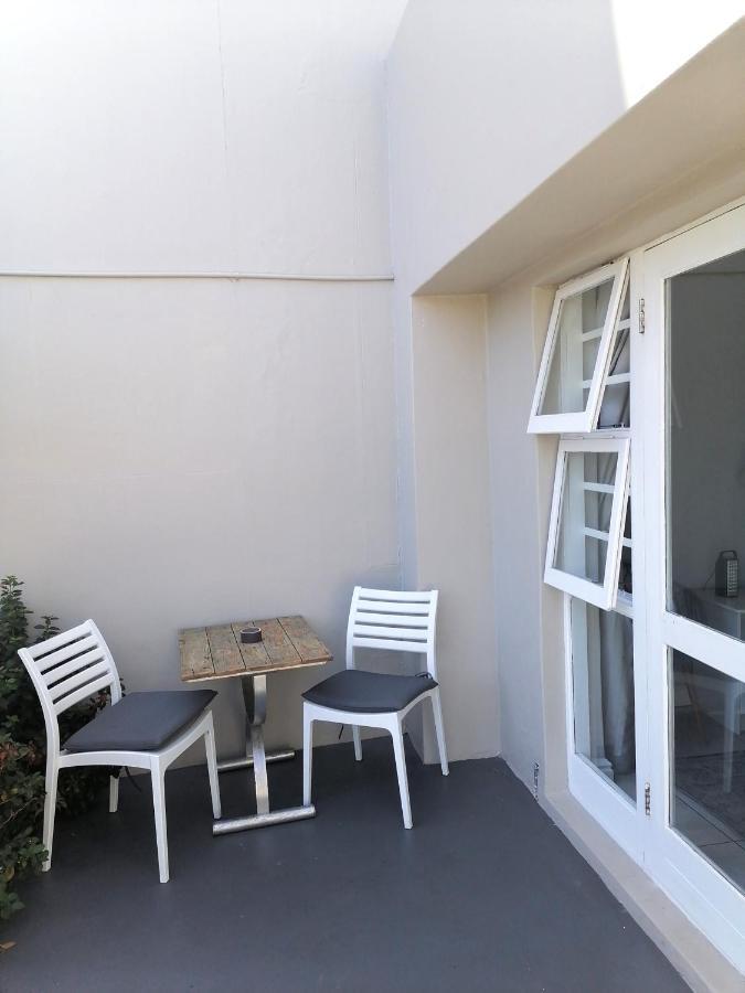 Conifer Beach House Port Elizabeth Dış mekan fotoğraf