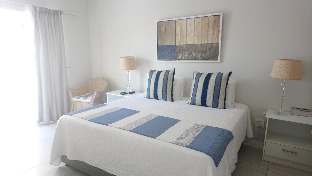 Conifer Beach House Port Elizabeth Dış mekan fotoğraf